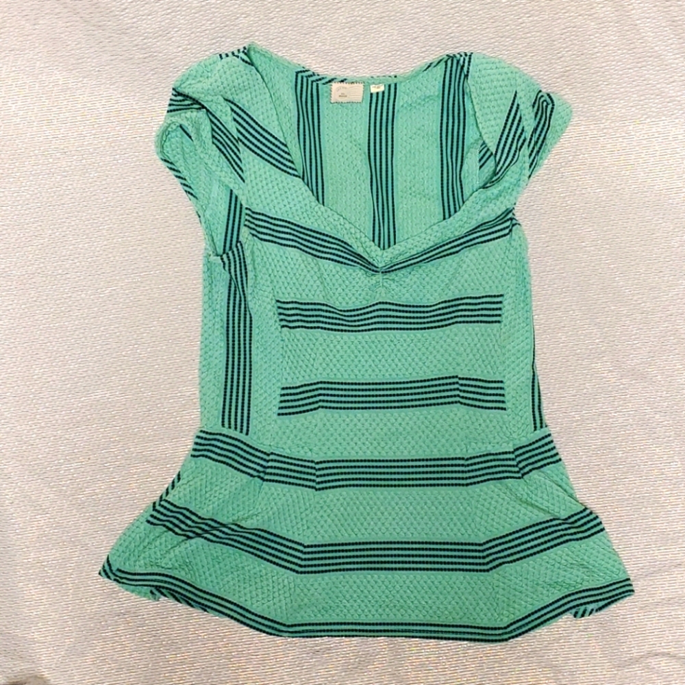 Anthropologie Seafoam and navy peplum top medium